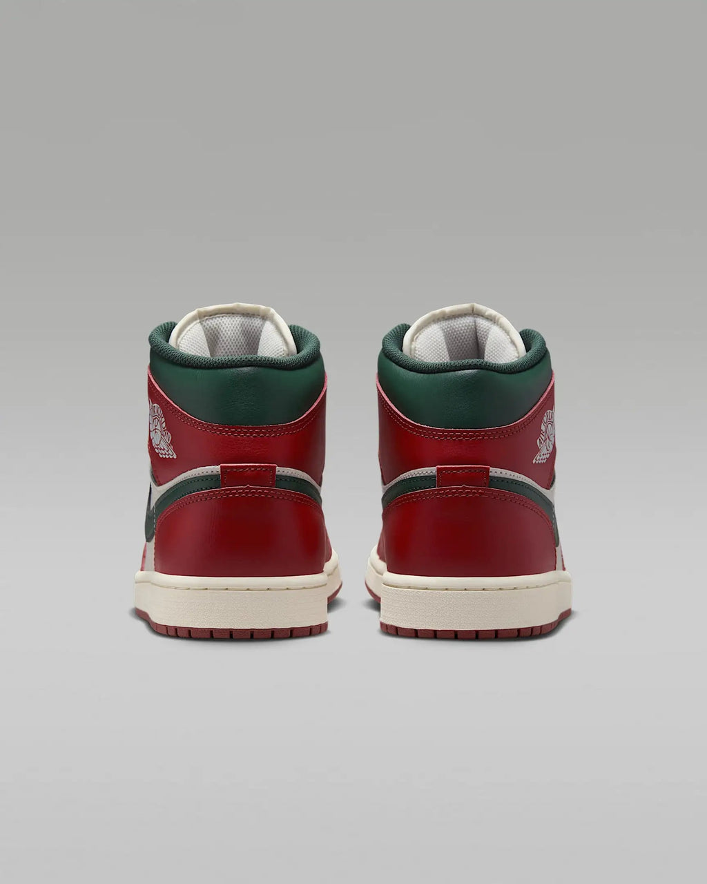 Jordan 1 Mid Red - stone Midnight Green - Above Earth