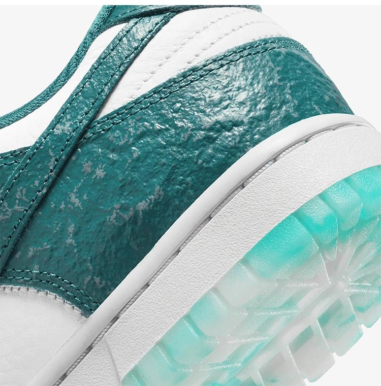 Nike Dunk Low "Ocean" - Above Earth